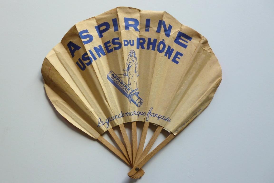 Advertising fan to Aspirine