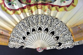 Romantic prelude, fan circa 1830