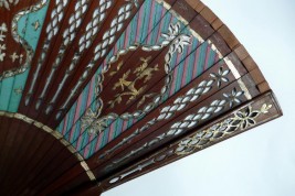 Lined mahogany , 19th century fan