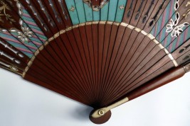 Lined mahogany , 19th century fan