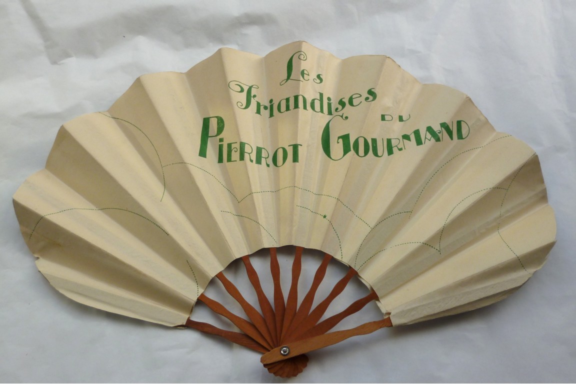 Pierrot Gourmand, an Art déco fan