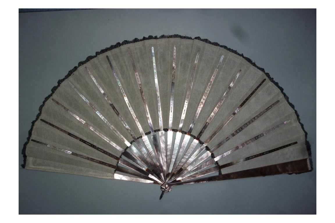 Birds, fan circa 1885