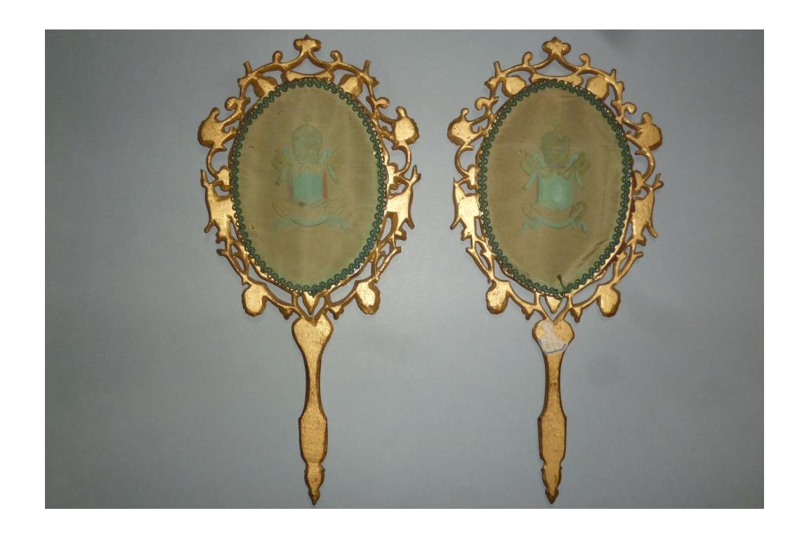 Gloria Sanctus, Alleliua, two fixed fans, 19th century