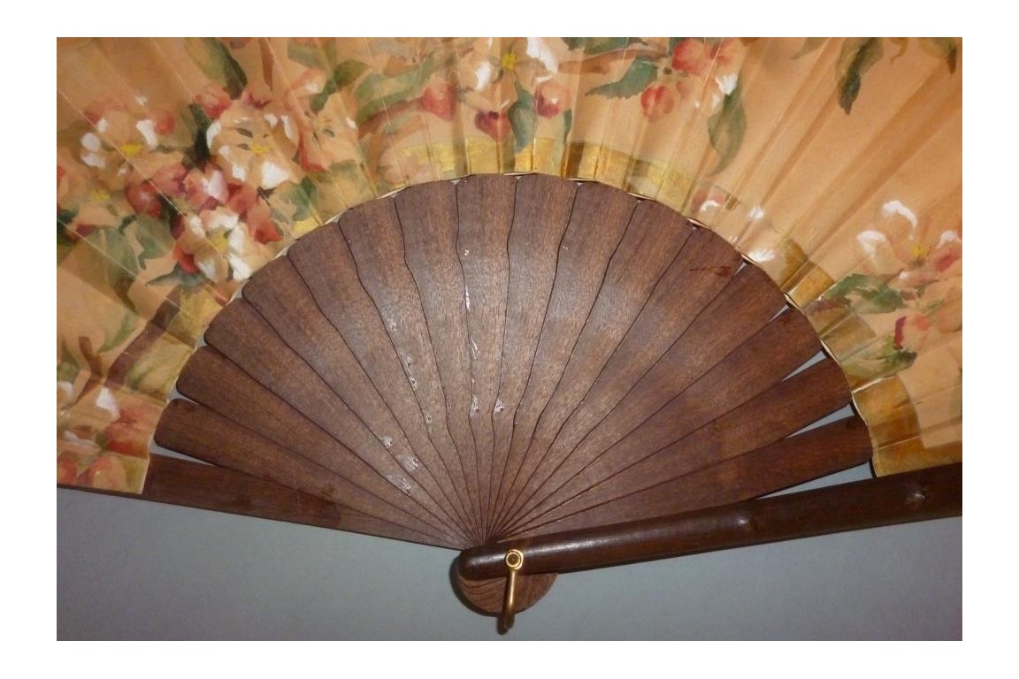 Apple blossom, fan by Gervais ? circa 1900