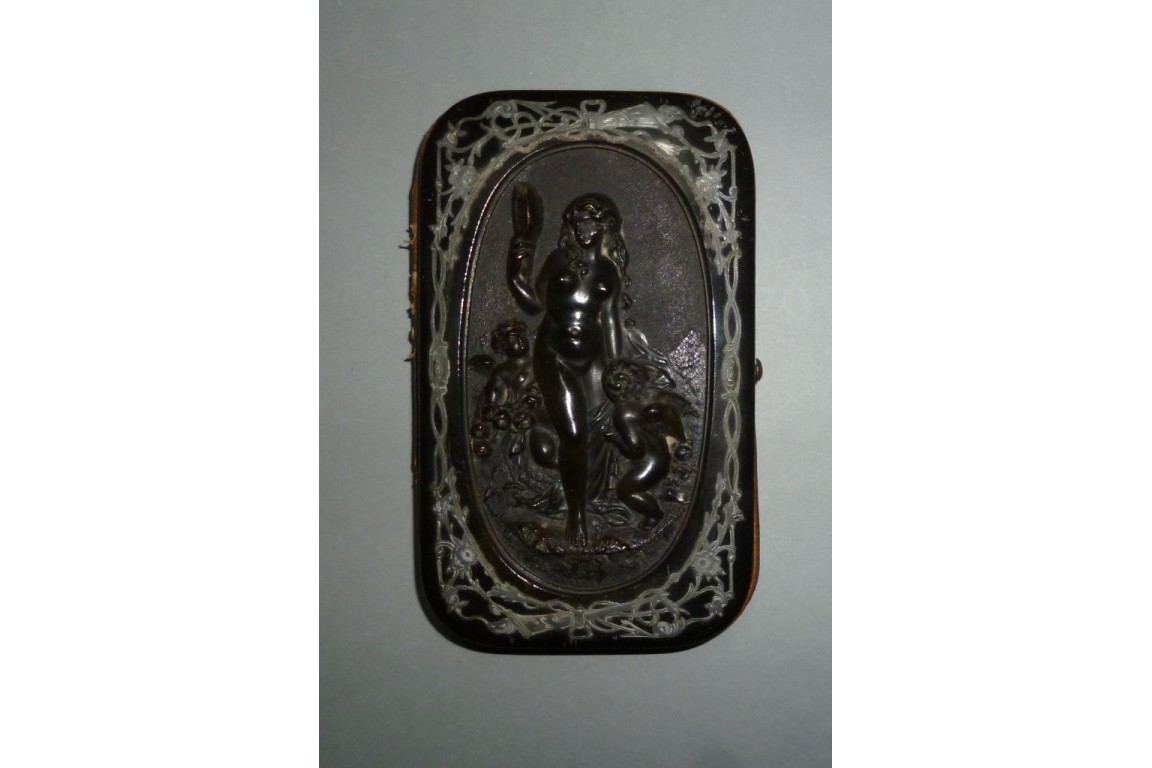 Venus on bath, box for glasses, period Napoleon III