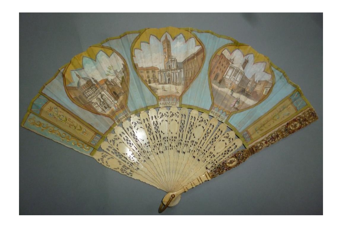 Souvenir de Bergame aux ballons, éventail vers 1900-1910