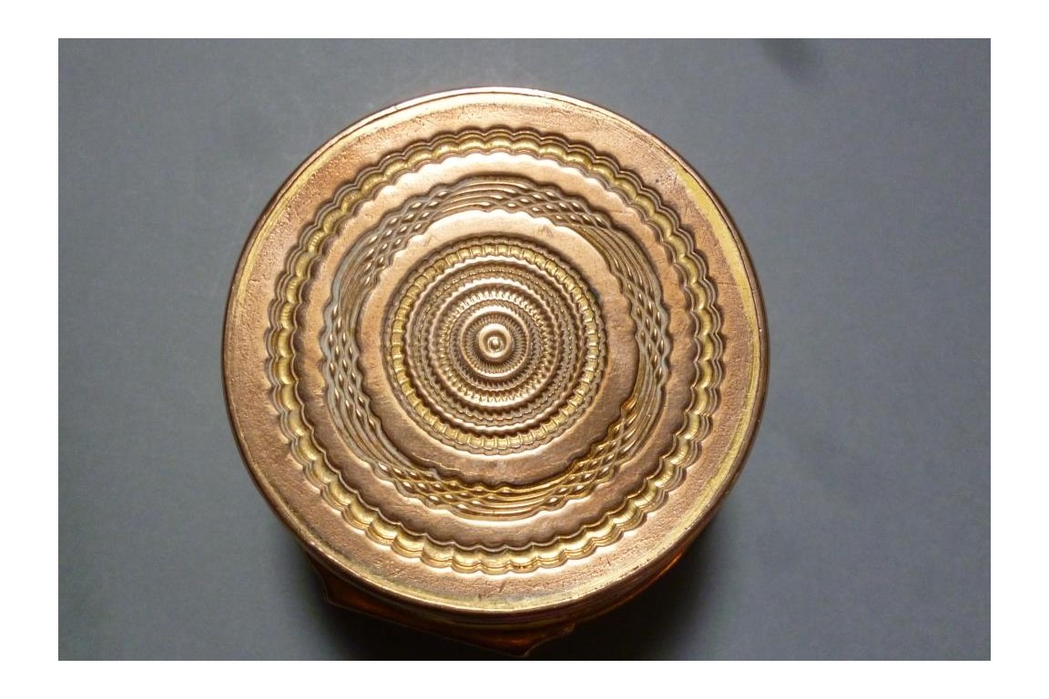 Agate, snuff box, 18th century ??