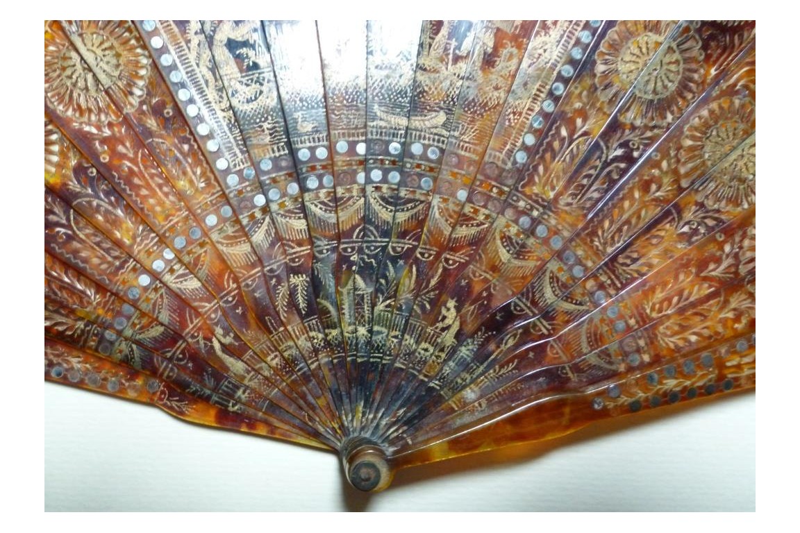 Horn chinoiseries, fan circa 1815-20