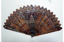 Horn chinoiseries, fan circa 1815-20