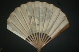 Bulldog, fan by Duvelleroy circa 1905-1910