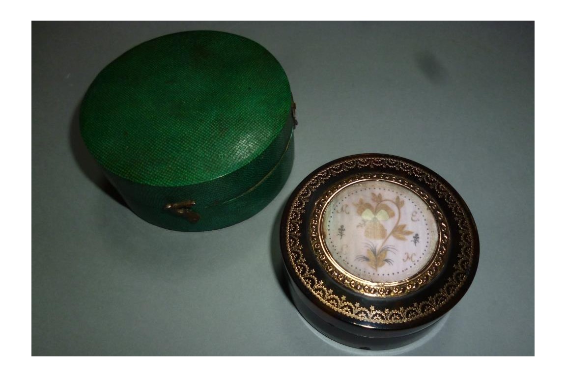 Snuffbox, lte 18th century