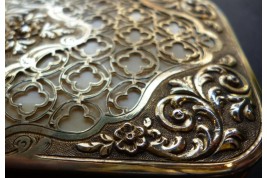 Flowers, cigares case, 19th century