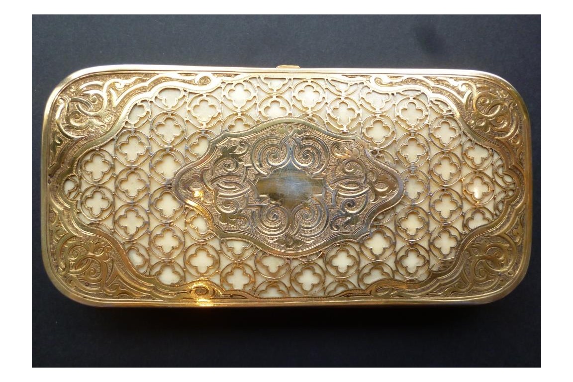 Flowers, cigares case, 19th century