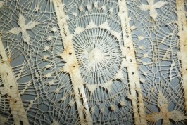 Suns of Tenerife, lace fan Nanduti, late 19th century