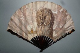 Owl in winter, fan by Thomasse, circa 1900-1910