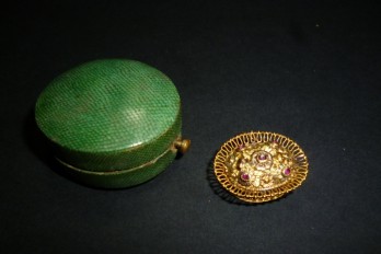 Vinaigrette jewel, 19th century