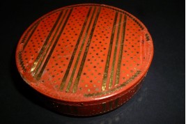 Red, snuffbox, 18-19th century