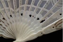 Blue knot, fan circa 1870