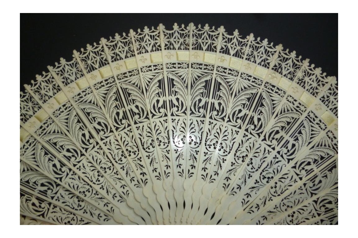 Gothic ornaments, fan circa 1835