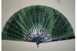 The three peacocks, fan circa 1900-1910