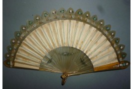 brisé and plié, fan circa 1900