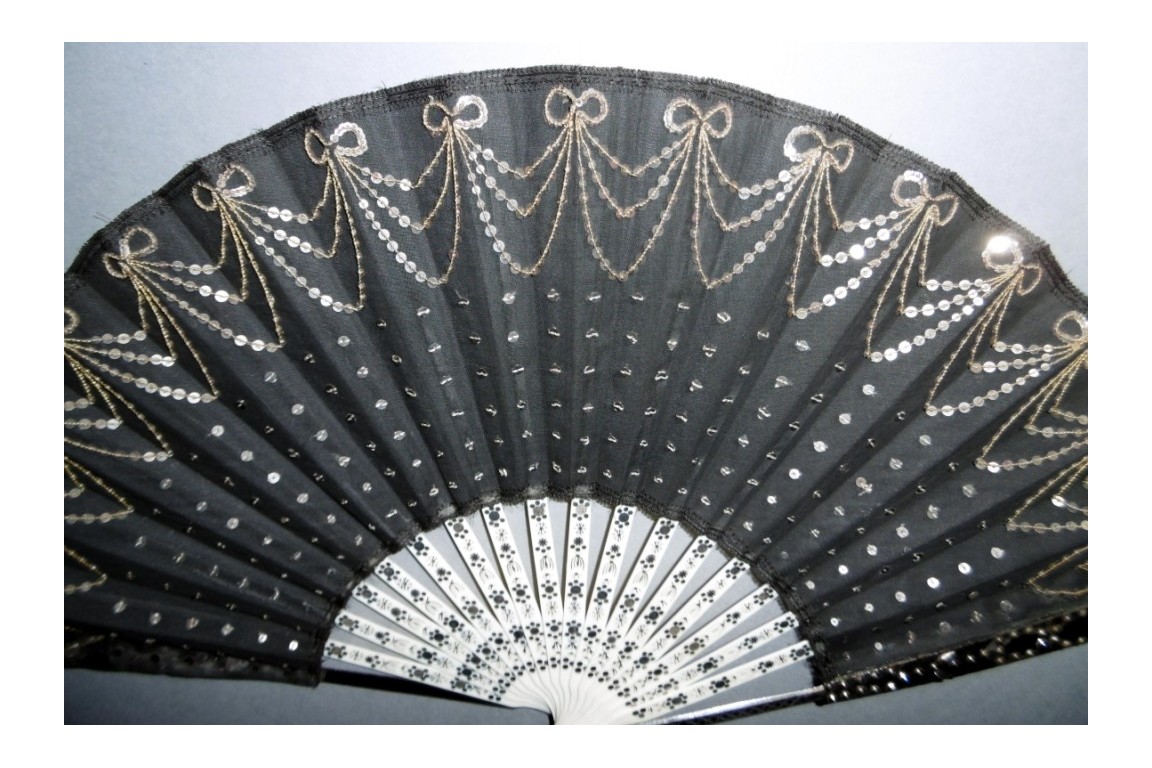 Noeuds, éventail vers 1900