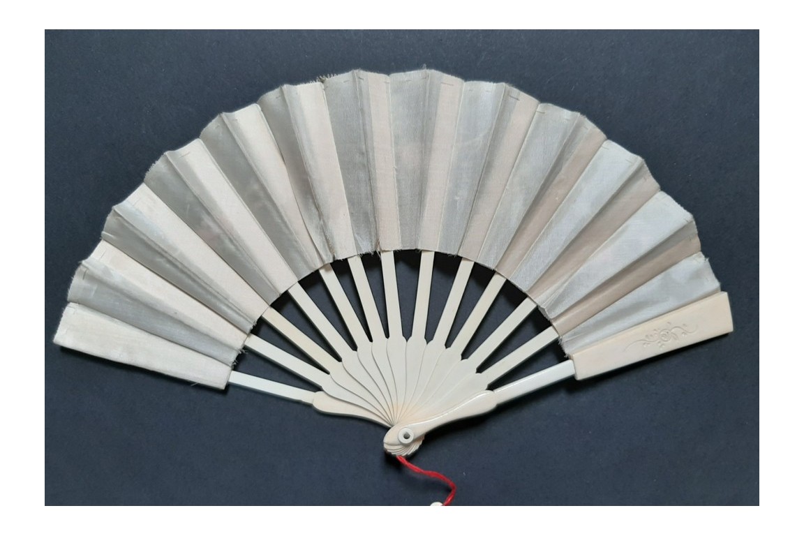 Telescopic doll fan, circa 1900