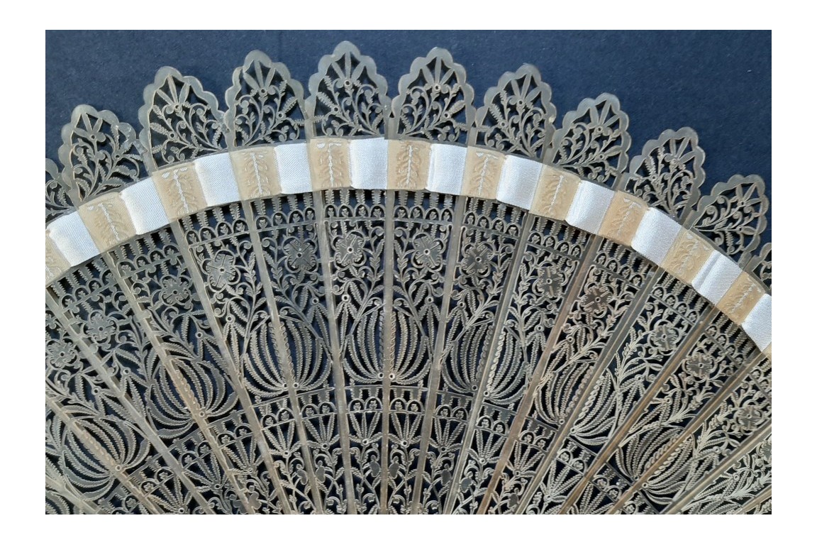 Tulips, fan circa 1815-25