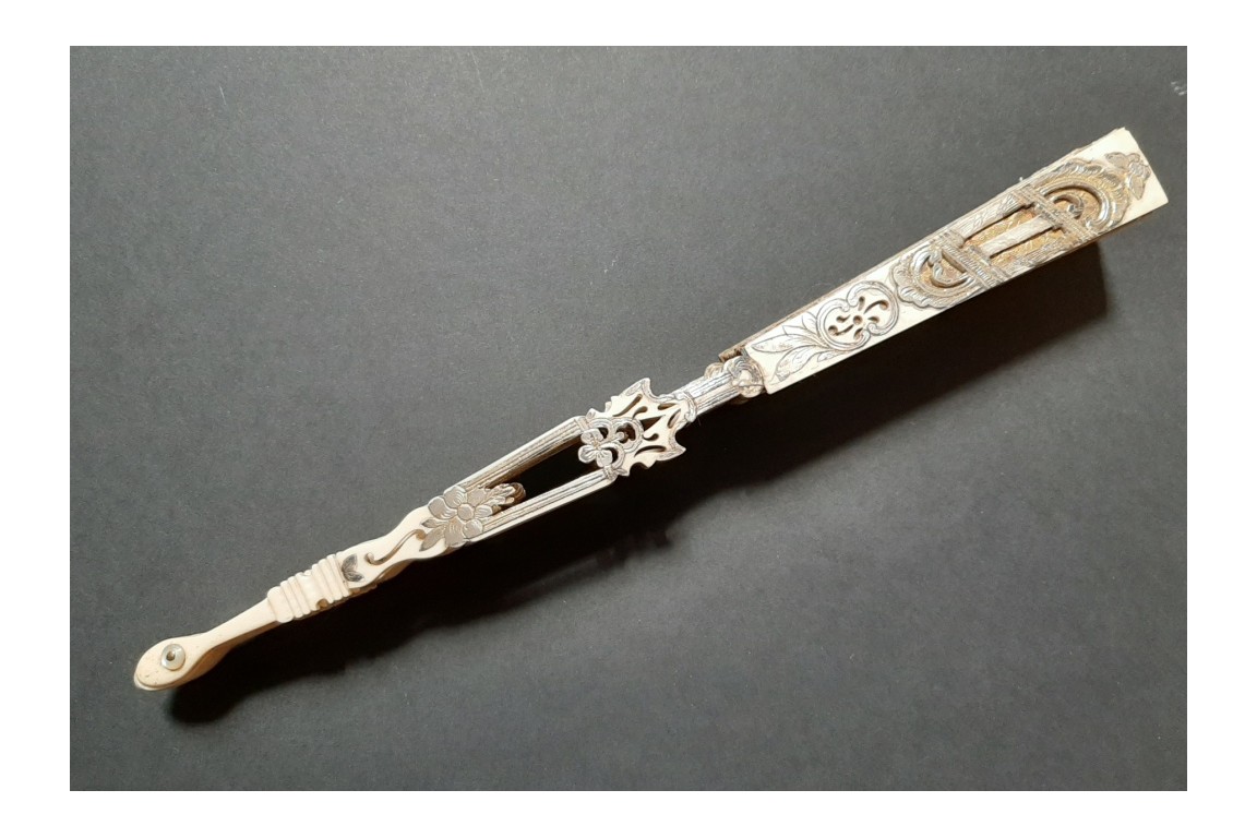 Douceur de vivre à la chinoise, éventail vers 1840-50