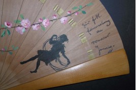 Les roses de la jeunesse, éventail autographe, 1919