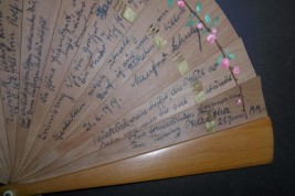 Les roses de la jeunesse, éventail autographe, 1919