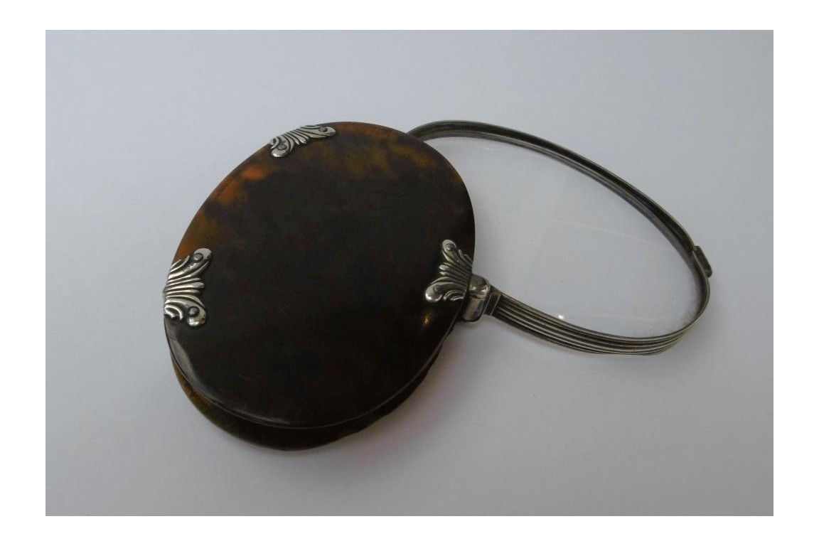 Magnifying glass, 18th century