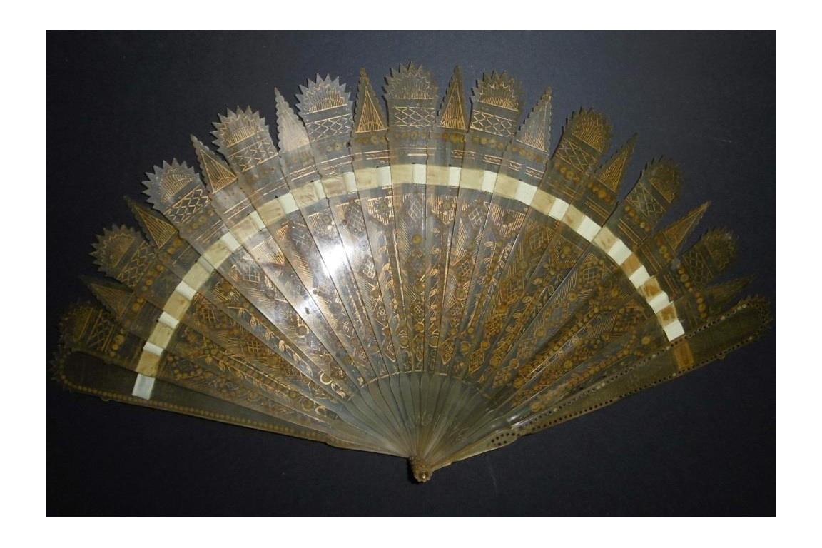 Pinnacles, fan circa 1825-30