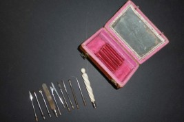 Kit to decalcify, early 19th century medicine