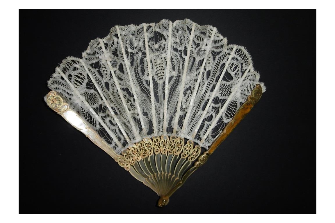 Luxeuil lace, Art Nouveau fan