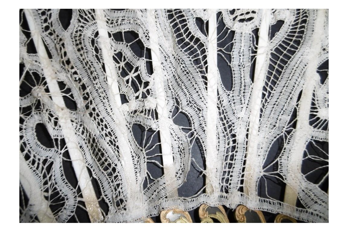 Luxeuil lace, Art Nouveau fan