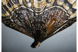 Golden shell, fan circa 1900-1910