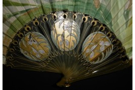 Iris et libellule, éventail Art Nouveau de Daudet et Duvelleroy