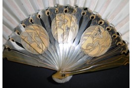 Iris et libellule, éventail Art Nouveau de Daudet et Duvelleroy