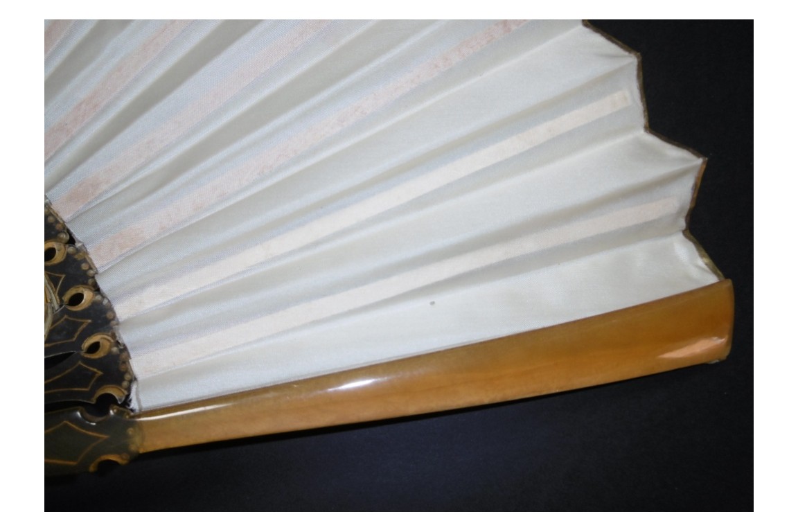 Iris and dragonfly, Art Nouveau fan by Daudet and Duvelleroy