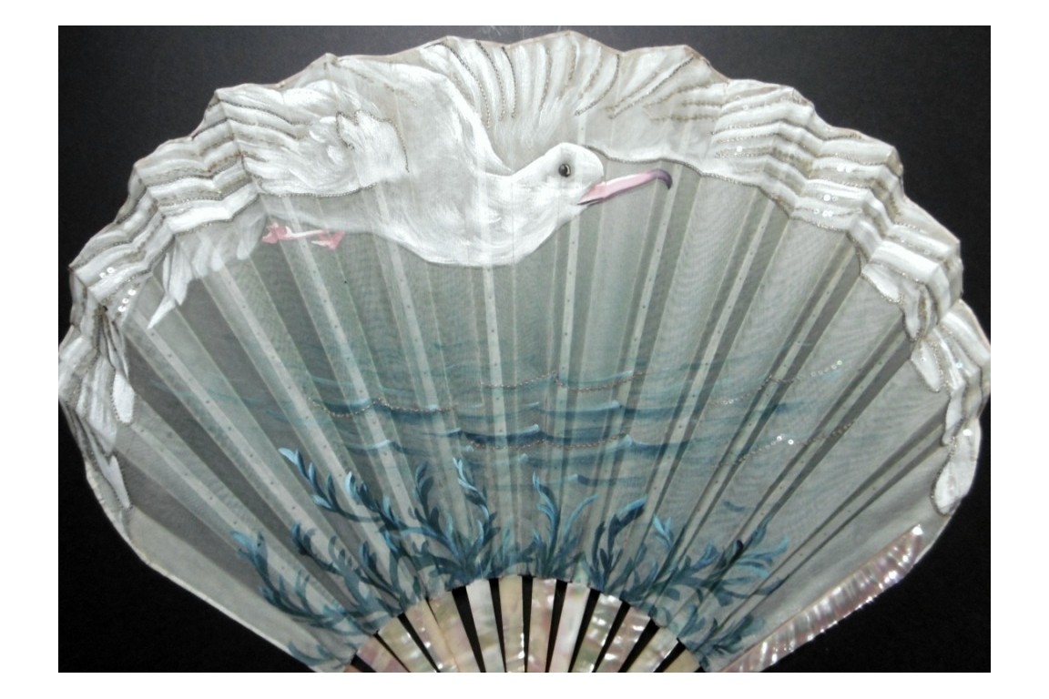 The seagull, Art Nouveau fan