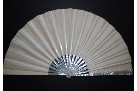 Roses, fan circa 1880-1890