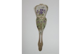 Violets, curisosity fan circa 1904