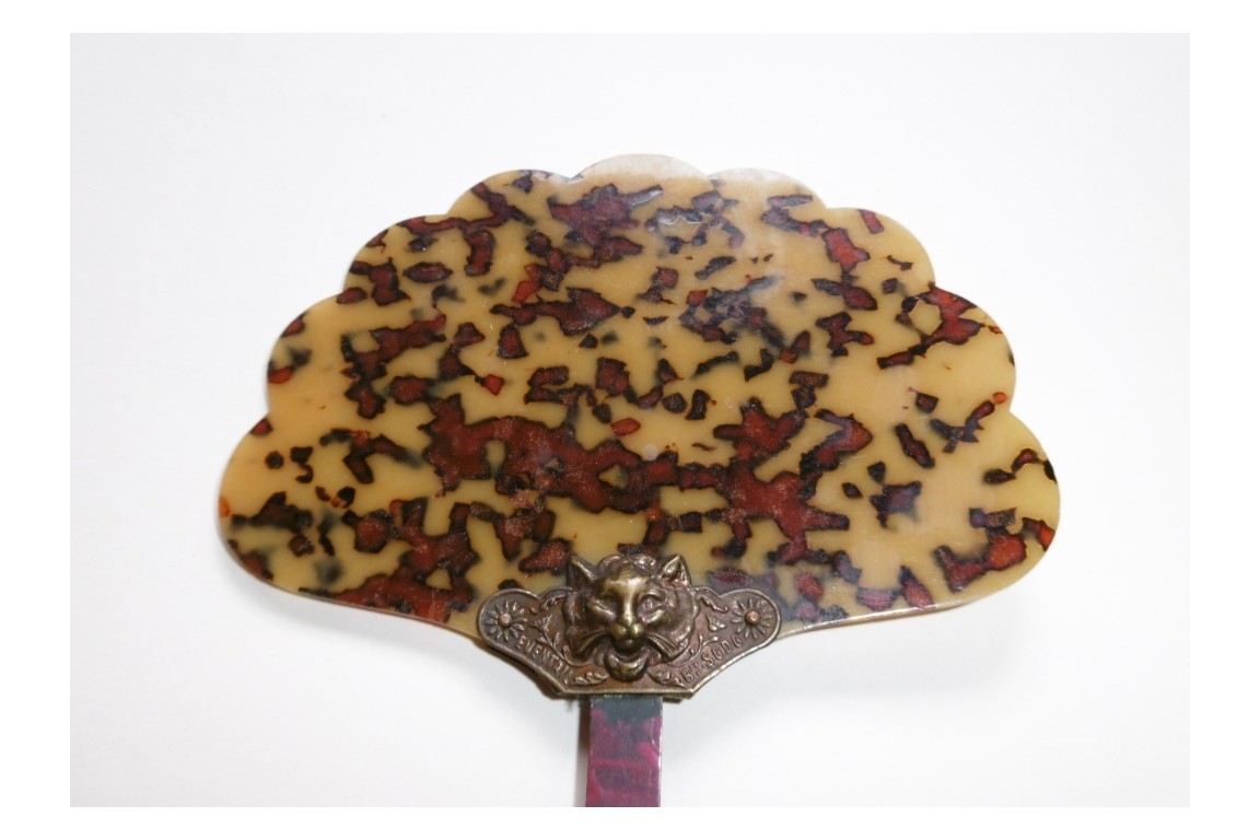 Cat by Garam, fixed fan circa 1925