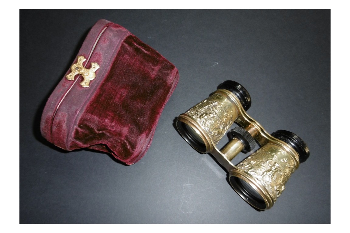 Angels, late 19th century binoculars
