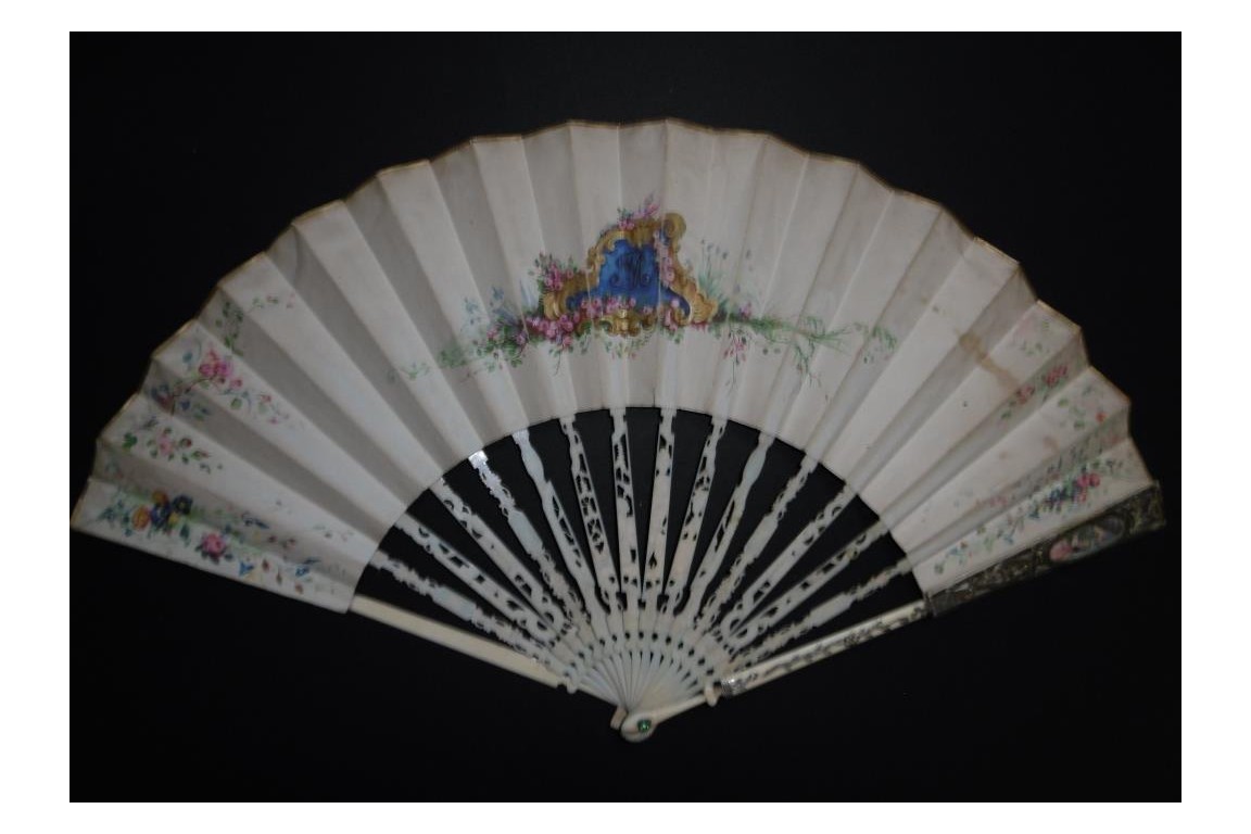 The weight of love, system fan, 18th & 19th century