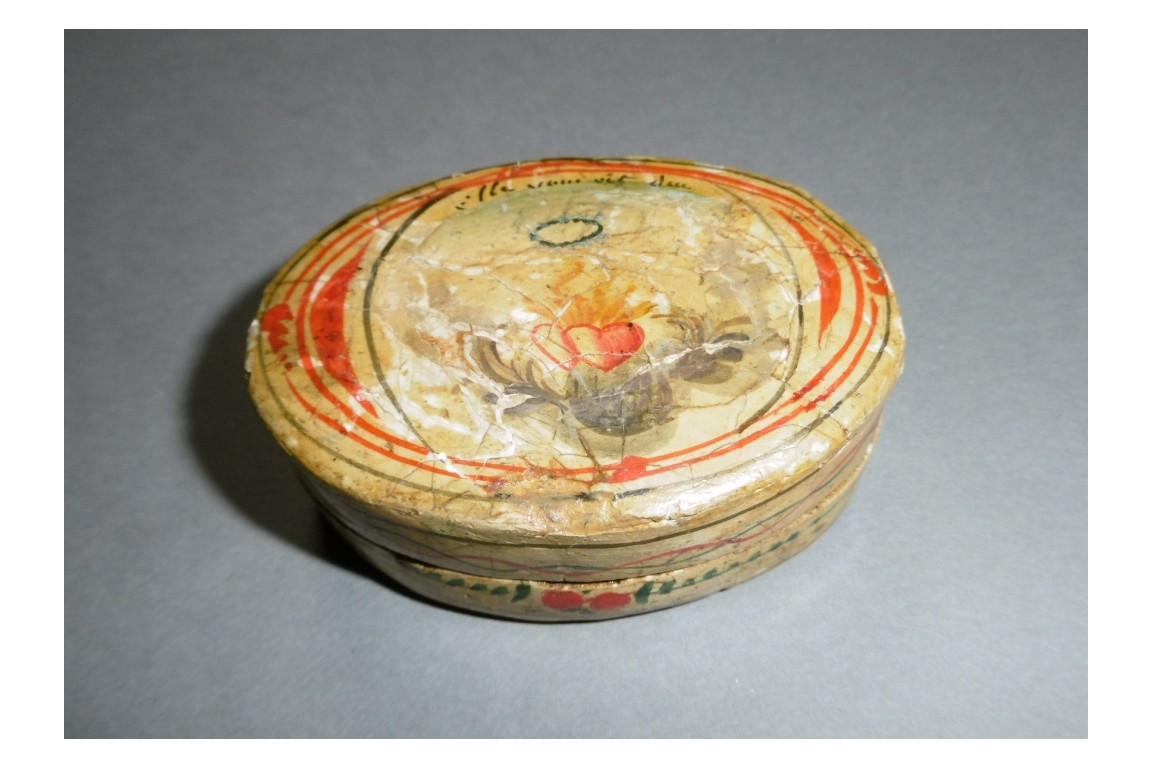 Bergamote, 18th century box