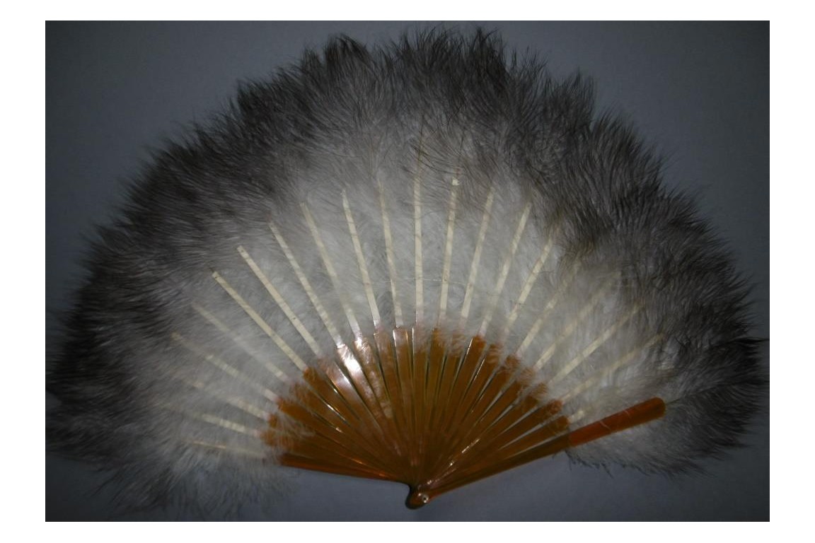 Cloud on fan, late 19th century