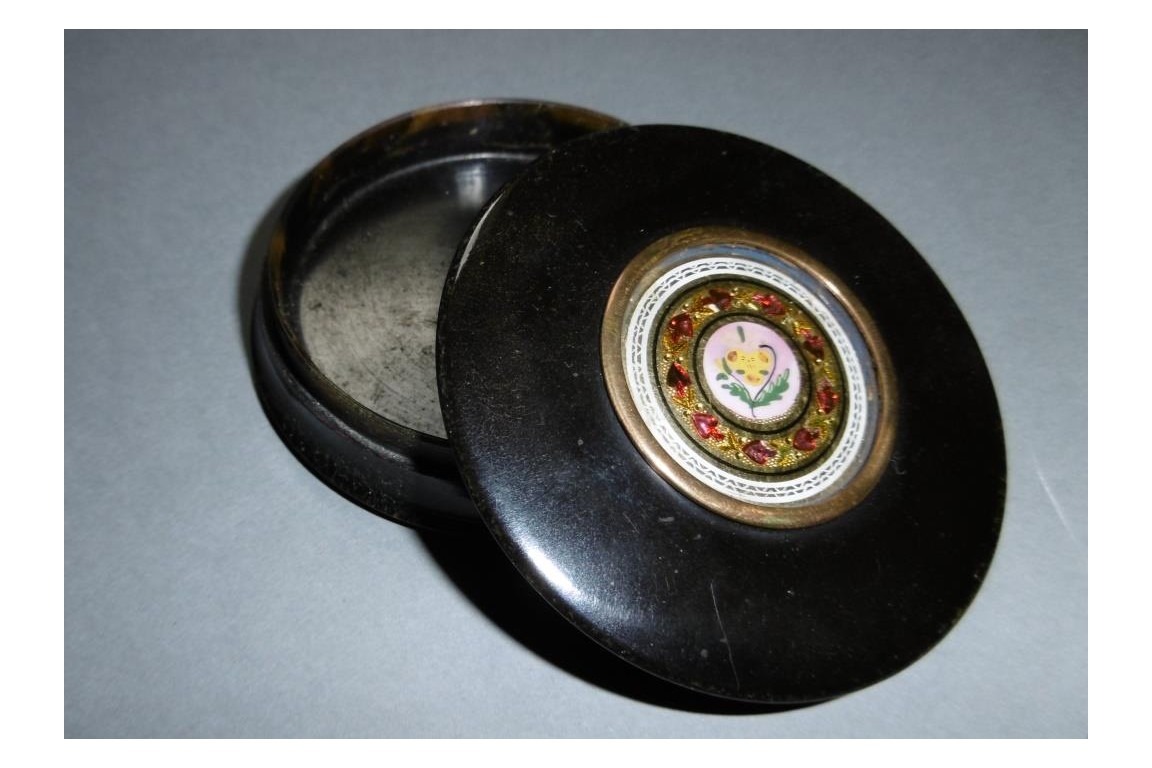 Pansy / Thought, snuffbox for friendship, 19th century