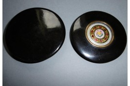 Pansy / Thought, snuffbox for friendship, 19th century